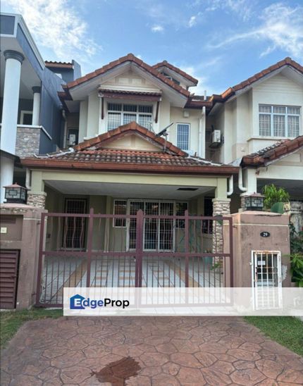 HOT AREA & HIGH DEMAND  Double Storey House , Beringin Taman Bukit Subang, Selangor, Shah Alam