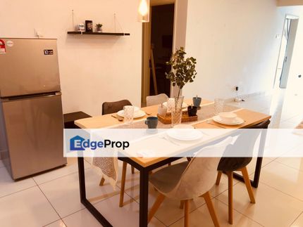 Sfera Residency, 4room 2bathroom, fully furnish, 1000sqft, Seri Kembangan, Walking distance to MRT , Selangor, Seri Kembangan