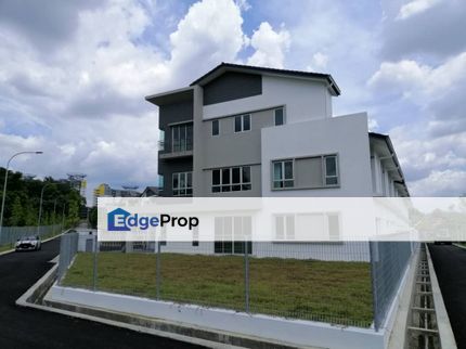 3 Storey Corner Lot with Big Land Tropicana Cheras, Kajang Selangor, Selangor, Kajang