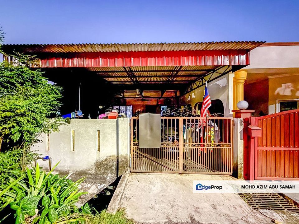 FOR SALE - FACING OPEN! Single Storey Terrace Seksyen 17 Shah Alam, Selangor, Shah Alam