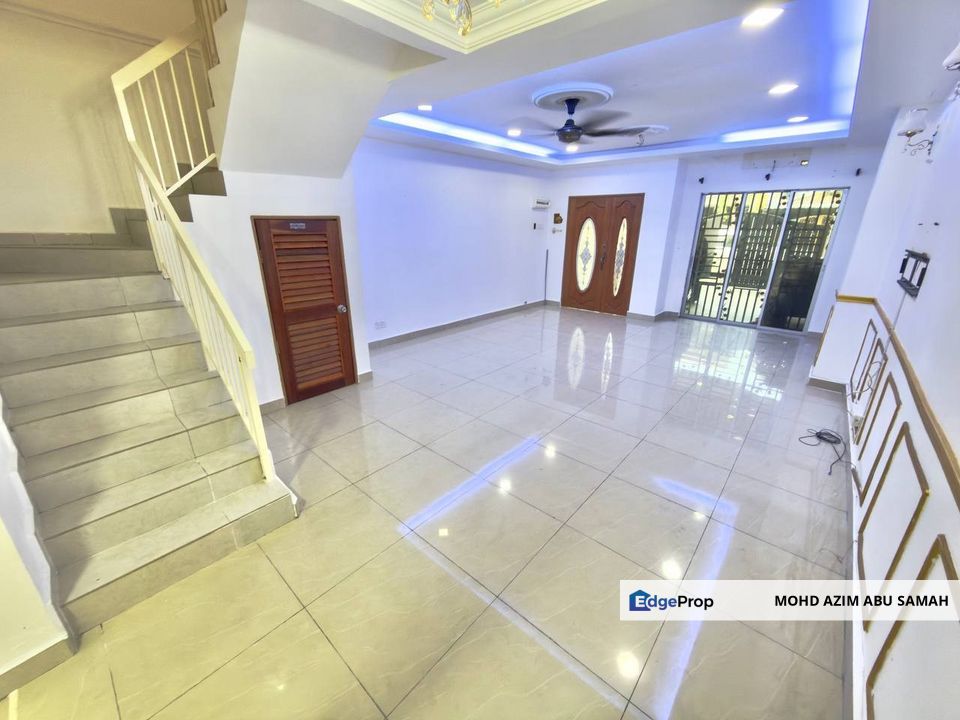 FOR SALE : 2 Storey Terrace Block 26 Green Valley Park, Bandar Tasik Puteri, Rawang Selangor, Selangor, Rawang