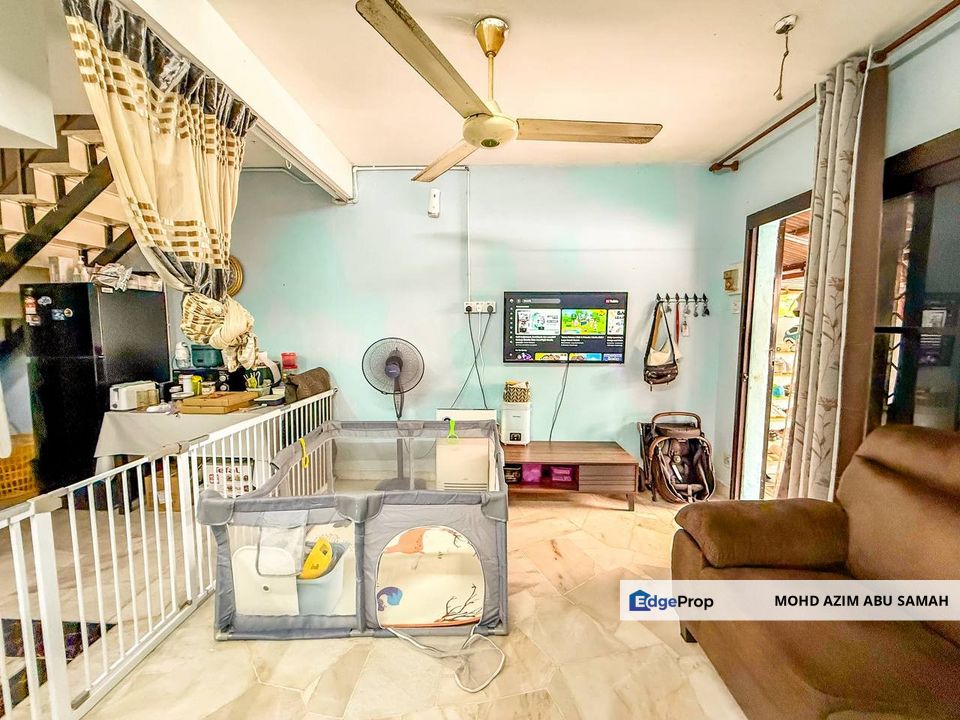 F0R SALE - Double Storey Cluster Terrace Jalan Rotan Semut Seksyen 18 Shah Alam, Selangor, Shah Alam