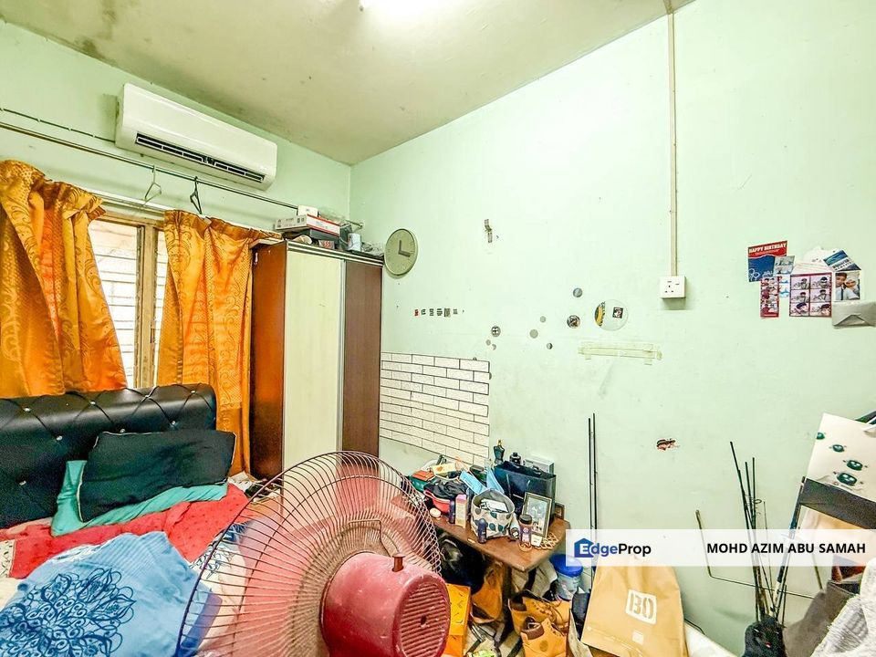 FOR SALE  Double Storey Terrace Saujana Utama 1 Sungai Buloh, Selangor, Sungai Buloh