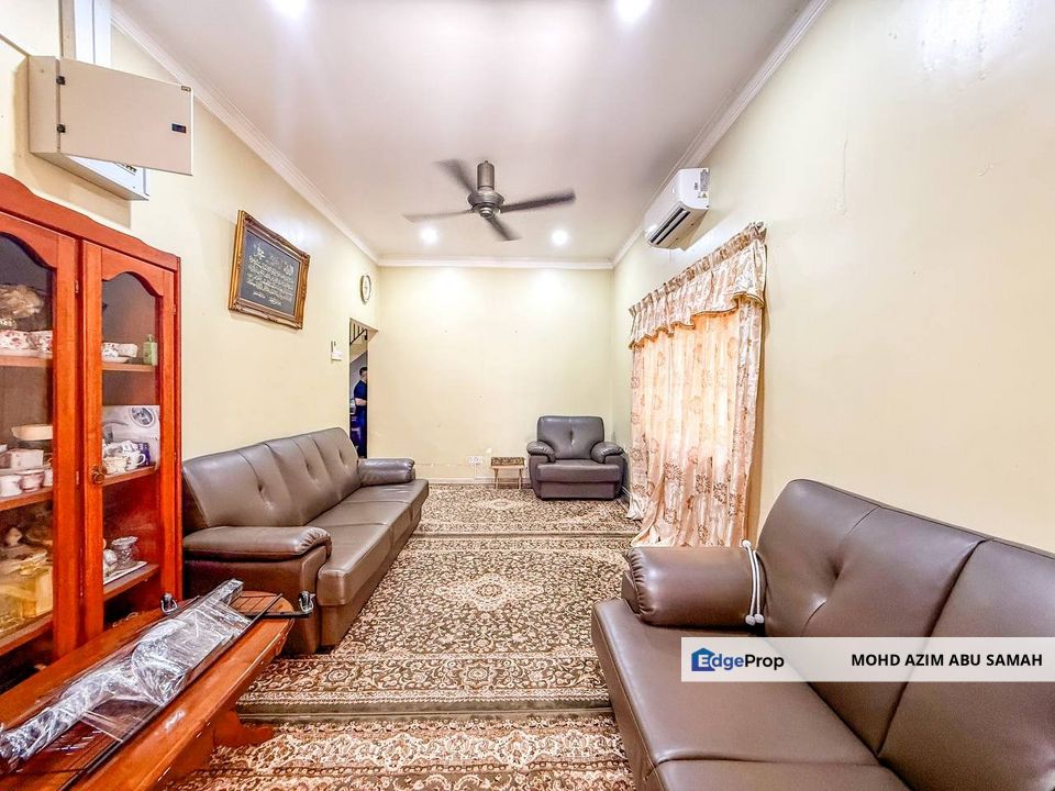 End Lot Facing Open FOR SALE Single Storey Terrace Taman Sri Melati Selayang, Gombak, Selangor, Selayang