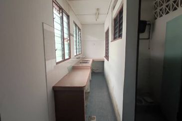 TAMAN INDAH, TANJUNG RAMBUTAN