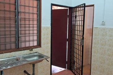 TAMAN ISKANDAR PERDANA