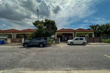 Seksyen 30, Shah Alam