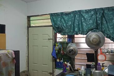 TAMAN LAMBAIAN JERAI (SRI AYU)