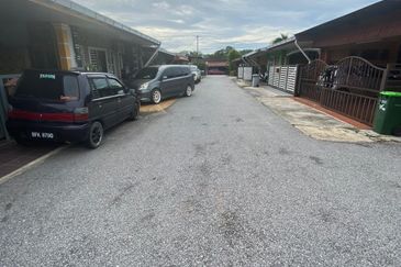 TAMAN LAMBAIAN JERAI (SRI AYU)