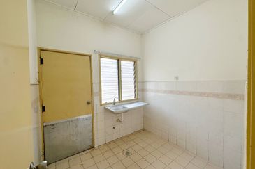 Taman Alam Perdana Puncak Alam Single Storey Terrace House For Sale