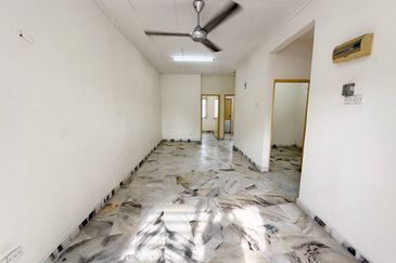 Taman Alam Perdana Puncak Alam Single Storey Terrace House For Sale