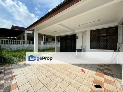 Taman Desa Skudai Single Storey Endlot with Land, Johor, Skudai