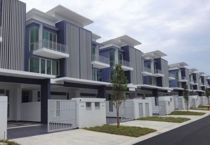 Taman Saujana Puchong