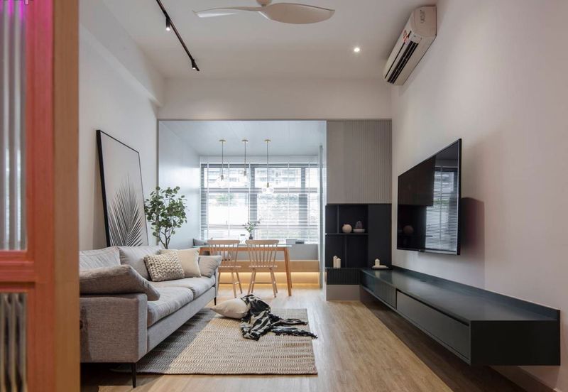 Taman Kristal, Dengkil