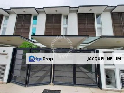 Gated & Guarded 3 Tier Security 22x85 3 Storey Nearby Puchong, Selangor, Puchong