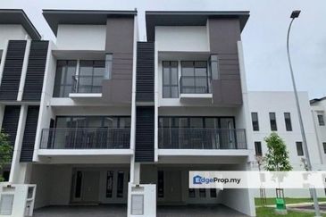 5 Min to DPULZE 22x85 3 Storey Nearby Cyberjaya