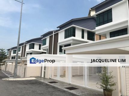 Sepang Landed New House For Sale 20x70 Only From 750000, Selangor, Sepang