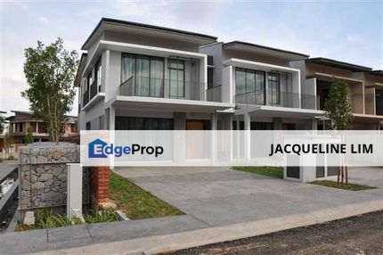 Bangi Freehold Double Storey 22x80 only 750k , Selangor, Bangi