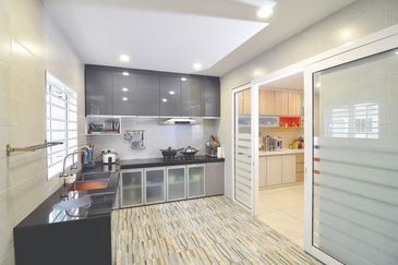 Near Cyberjaya Raya Promotion Cash Back up to 60k 22x80 only 604k 