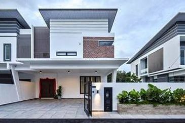 Puchong Double Storey House For Sale 22.6x70 / 80 only 1.2m
