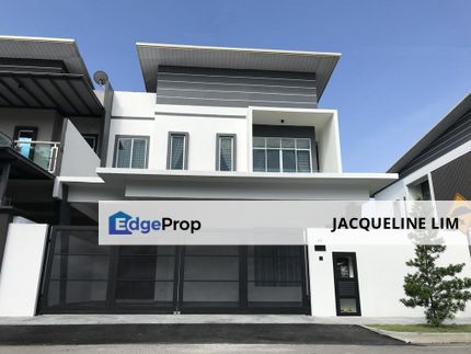Easy Acces to Major Highway 20x80 2 Storey Cyberjaya, Selangor, Cyberjaya