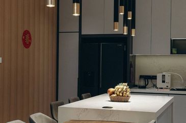 Bandar Baru Salak Tinggi