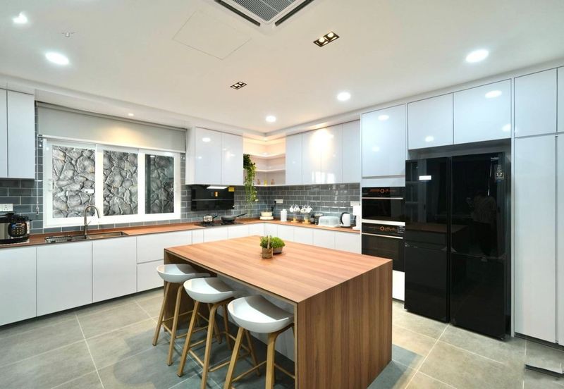 Bandar Baru Salak Tinggi