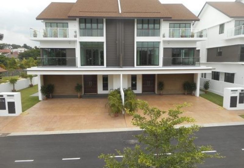 Bandar Baru Salak Tinggi