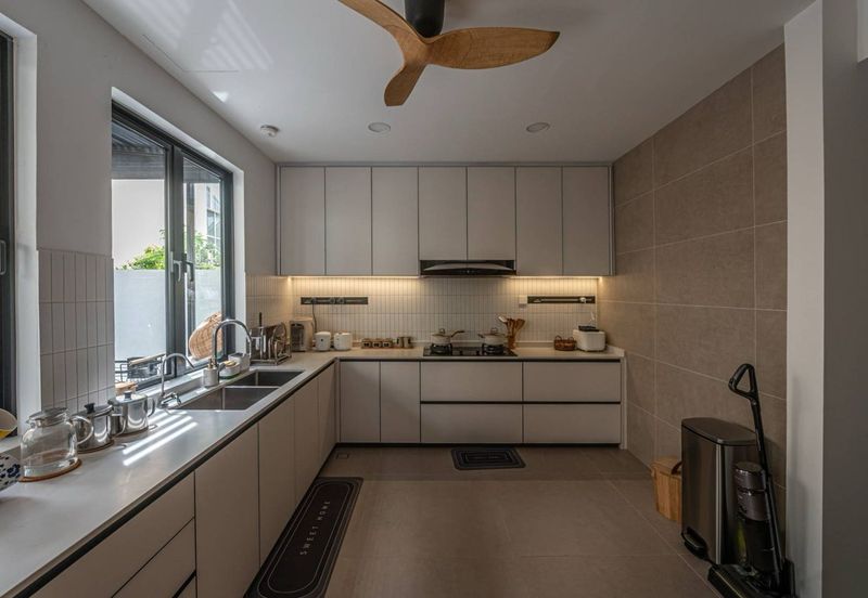 Bandar Baru Salak Tinggi