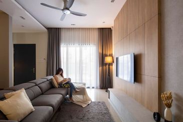 Selangor Valuable Property 34x75 1.5 Storey Semi D Town Villa Nearby Cyberjaya