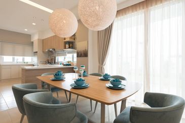 Luxury High End Property 34x75 1.5 Storey Semi D Town Villa Nearby Cyberjaya