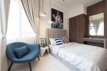 Luxury High End Property 34x75 1.5 Storey Semi D Town Villa Nearby Cyberjaya