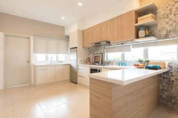 Luxury High End Property 34x75 1.5 Storey Semi D Town Villa Nearby Cyberjaya