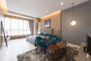 Luxury High End Property 34x75 1.5 Storey Semi D Town Villa Nearby Cyberjaya