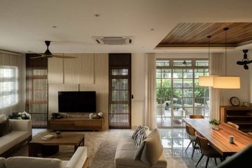 Monthly Installment RM2500 34x65 1.5 Storey Semi D Town Villa Nearby Cyberjaya