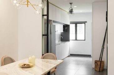 Early Bird 10% Promotion 34x65 1.5 Storey Semi D Town Villa Nearby Cyberjaya