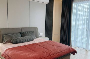 Hill Top Greenery Luxury Property 34x65 1.5 Storey Semi D Town Villa Nearby Cyberjaya