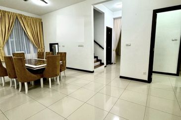 Jalan Setia Duta U13/21J