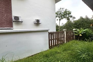 Jalan Setia Duta U13/21J