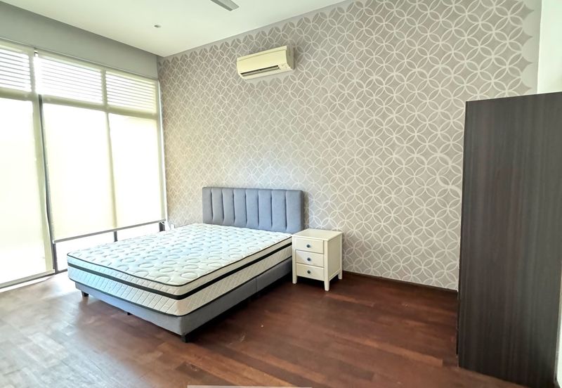 Jalan Setia Duta U13/21J