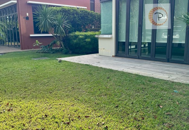 Jalan Setia Duta U13/21J