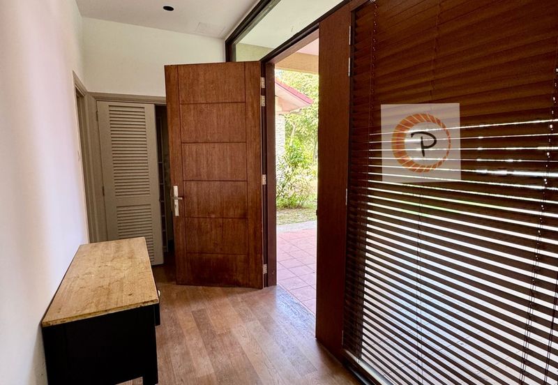 Jalan Setia Duta U13/21J