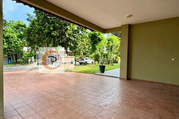 Jalan Setia Duta U13/21J