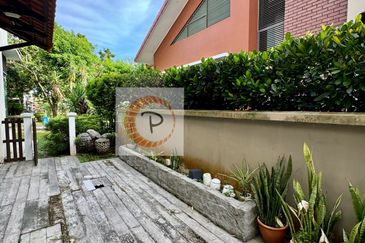 Jalan Setia Duta U13/21J