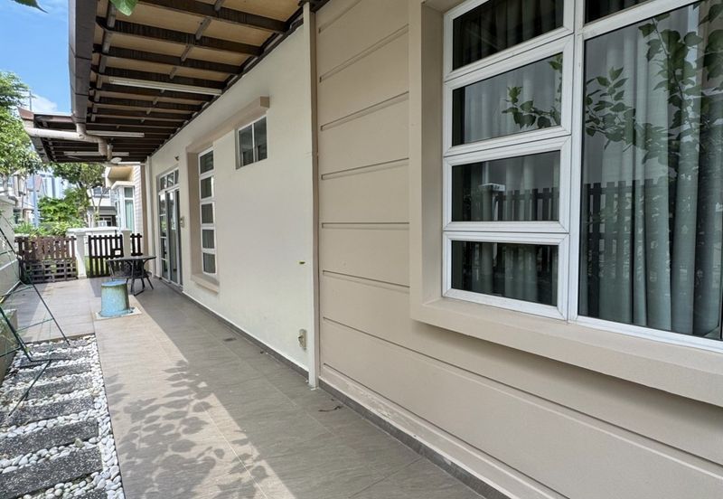 Jalan Setia Tropika U13/18