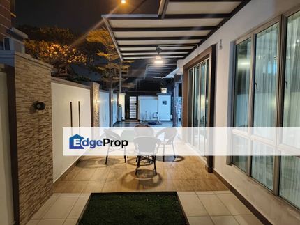 Renovated cluster Semi D at Parklands, Selangor, Klang
