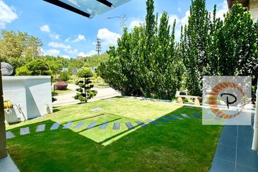 Jalan Setia Duta U13/23X