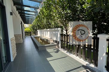 Jalan Setia Duta U13/23X