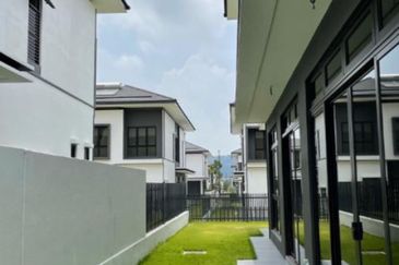 Dremien @ Eco Ardence