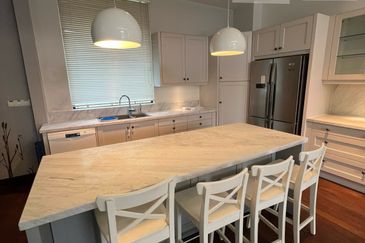 Jalan Setia Nusantara U13/22L